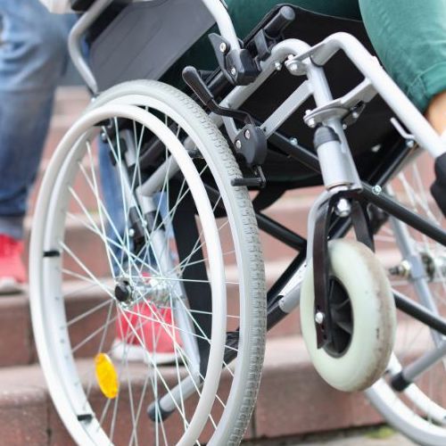 Auto, barriere architettoniche, bollette: altre agevolazioni fiscali per disabili